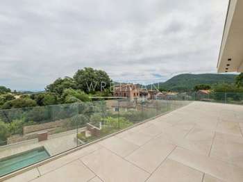 Vente appartement 3 pièces Les Adrets-de-l'Estérel 83