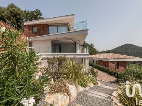 Vente appartement 4 pièces Les Adrets-de-l'Estérel 83