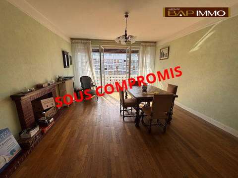 Vente appartement 3 pièces Lisieux Centre Ville Est 14