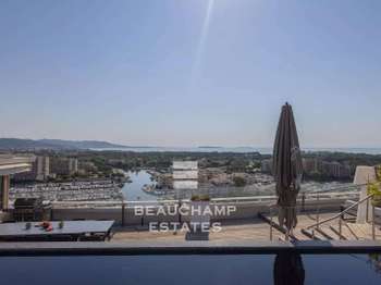 Vente Appartement 5 piècesMandelieu-la-Napoule