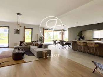 Vente Appartement 4 piècesMarcq-en-Baroeul