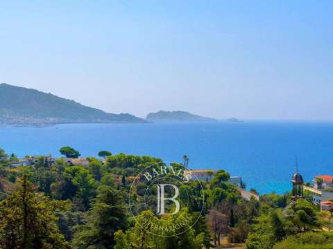 Vente appartement 4 pièces Marseille 7e 13