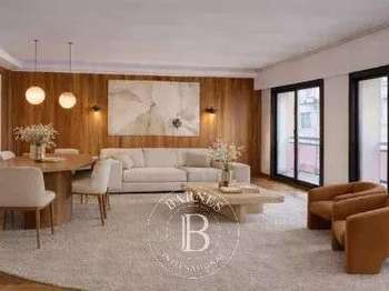Vente appartement 8 pièces Marseille 7e 13