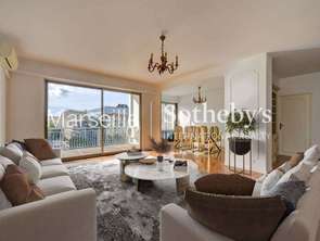 Vente Appartement 4 piècesMarseille 8e