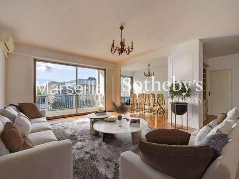 Vente appartement 4 pièces Marseille 8e 13
