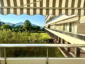 Vente Appartement 4 piècesMarseille 8e