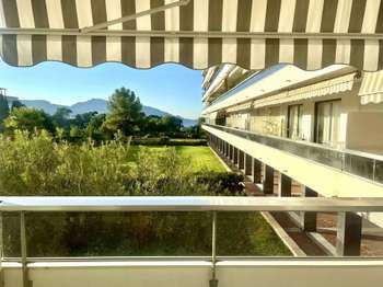 Vente appartement 4 pièces Marseille 8e 13