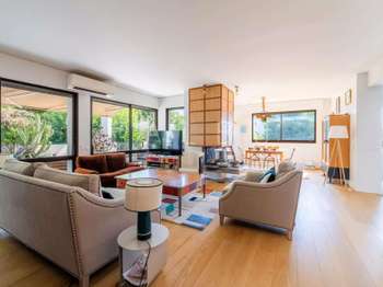 Vente Appartement 5 piècesMarseille 8e