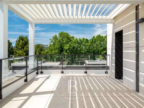 Vente appartement 4 pièces Marseille 8e 13