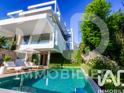 Vente appartement 5 pièces Marseille 8e 13