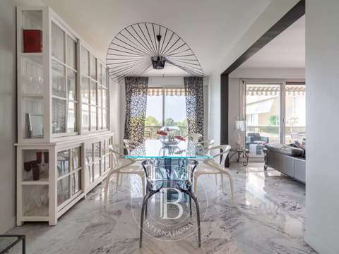 Vente appartement 3 pièces Marseille 8e 13