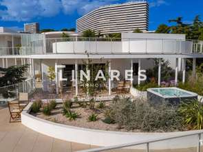 Vente Appartement 5 piècesMarseille 8e