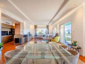 Vente Appartement 6 pièces +Marseille 8e