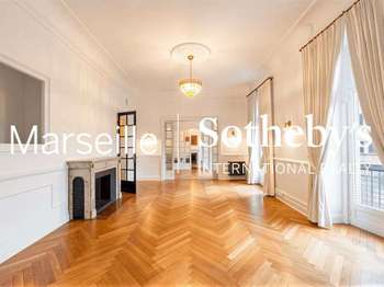 Vente Appartement 6 pièces +Marseille 8e