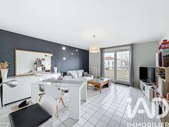 Vente Appartement 5 piècesMeyzieu