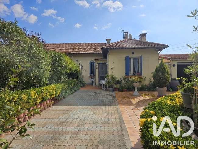 Appartement 3 pièces 65 m² · à Montfort · 65 m² · 179 000 €