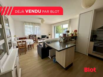 Vente Appartement 3 piècesMontfort-sur-Meu