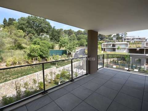 Vente appartement 3 pièces Mougins 06