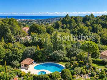 Vente Appartement 4 piècesMougins