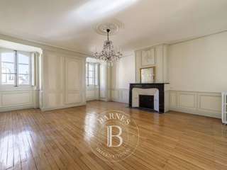 Vente appartement 8 pièces