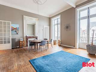 Vente appartement 6 pièces Vente appartement 6 pièces