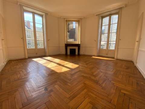 Vente appartement 5 pièces Nantes Centre Ville 44