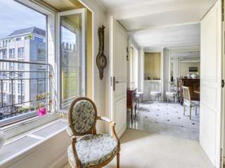 Vente appartement 7 pièces