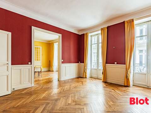 Vente appartement 5 pièces Nantes Centre Ville 44