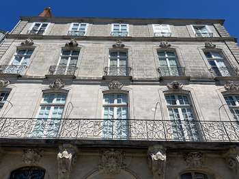 Vente appartement 8 pièces Nantes Centre Ville 44
