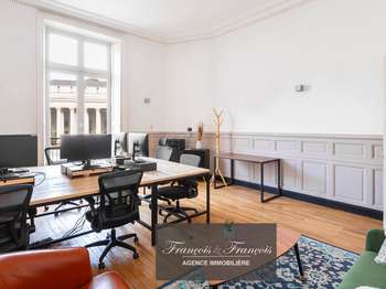 Vente Appartement 5 piècesNantes Centre Ville