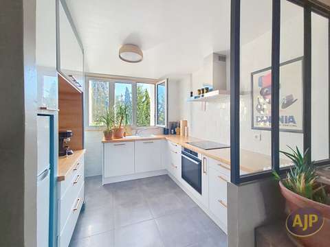 Vente appartement 4 pièces Nantes Rond-Point De Rennes 44