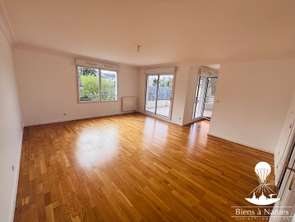 Vente Appartement 5 piècesNantes Rond-Point De Rennes