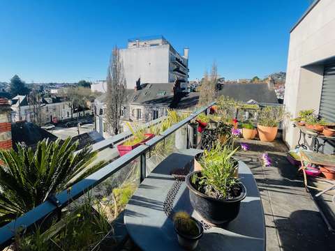 Vente appartement 4 pièces Nantes Rond-Point De Rennes 44