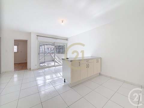 Vente appartement 2 pièces Nantes Rond-Point De Rennes 44