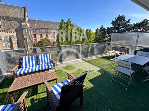 Vente appartement 4 pièces Nantes Rond-Point De Rennes 44
