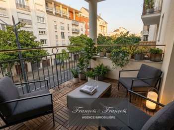 Vente Appartement 4 piècesNantes Rond-Point De Rennes