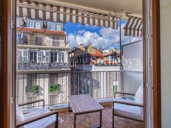 Vente appartement 3 pièces Nice 06