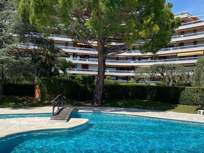 Appartement 2 pièces 56 m² · à Nice · 56 m² · 389 000 €