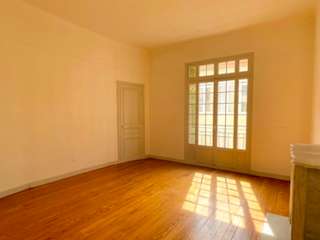 Vente appartement 6 pièces Vente appartement 6 pièces