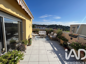 Vente Appartement 4 piècesNîmes