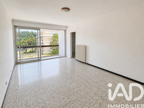 Vente Appartement 4 piècesNîmes