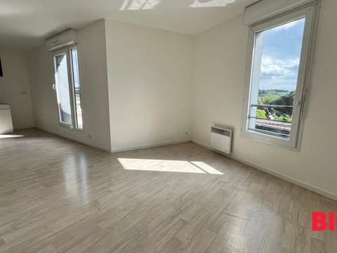 Vente appartement 3 pièces Orgères 35