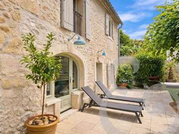 Vente appartement 5 pièces Paradou 13