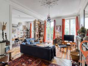 Vente Appartement 4 piècesParis 10e