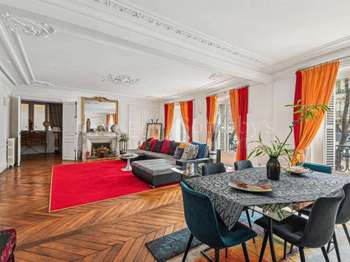 Appartement 6 pièces 176 m² · à Paris 10e · 176 m² · 1 550 000 €