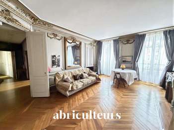Vente Appartement 5 piècesParis 10e