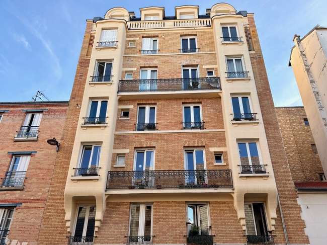 Appartement 4 pièces 90 m² · à Paris 15e · 90 m² · 800 000 €