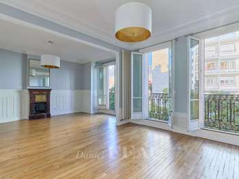 Appartement 4 pièces 106 m² · à Paris 15e · 106 m² · 995 000 €