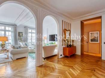 Vente Appartement 6 pièces +Paris 16e