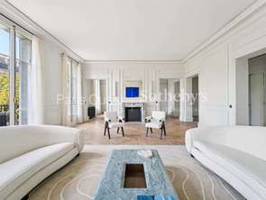 Vente Appartement 5 piècesParis 16e